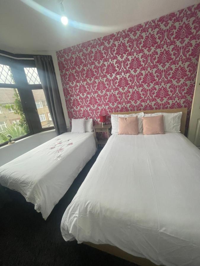 Perfect Room Bs11 Bristol Luaran gambar